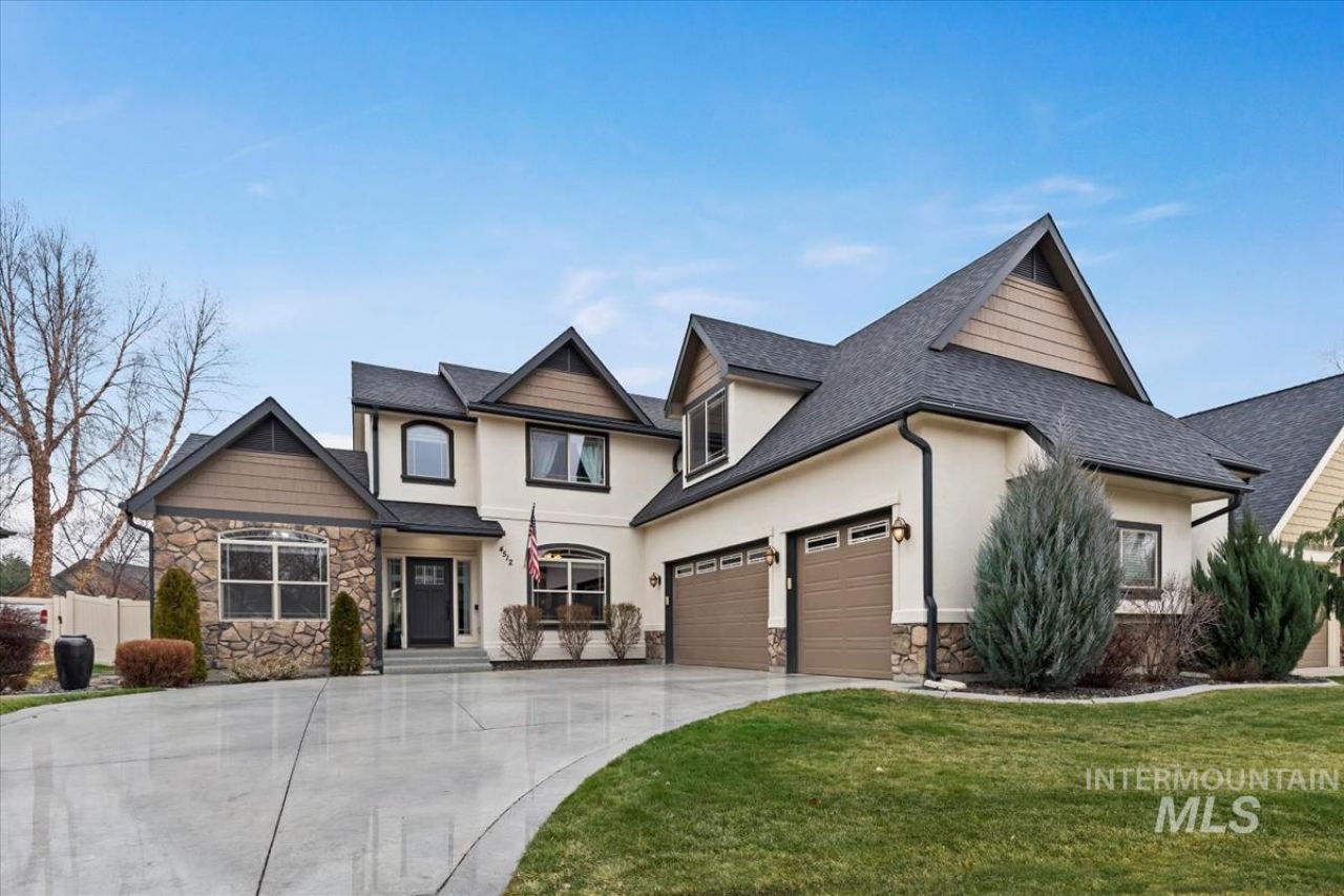 4512 N Trail Blazer Pl, Meridian, ID 83646 Main Photo