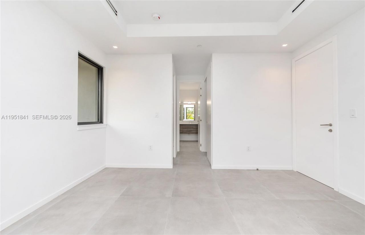 3264 Bird Ave, Miami, FL 33133 Photo