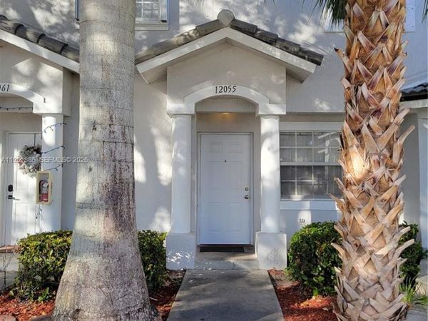 12055 SW 140th Ter, Unit 7-20, Miami, FL 33186