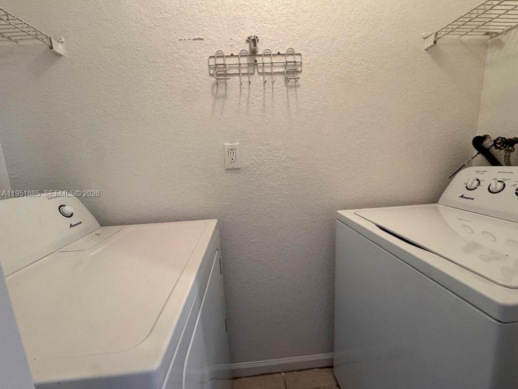 12055 SW 140th Ter, Unit 7-20, Miami, FL 33186 Photo