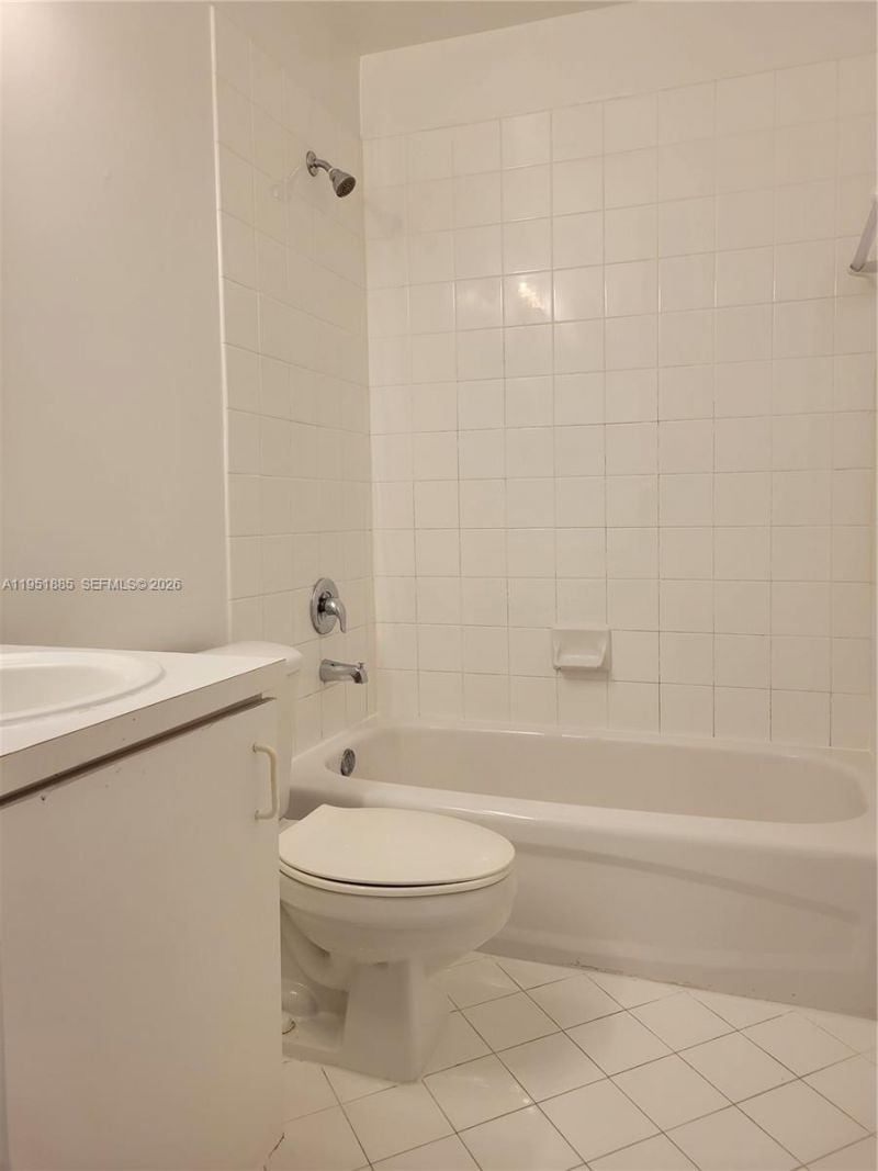 12055 SW 140th Ter, Unit 7-20, Miami, FL 33186 Photo