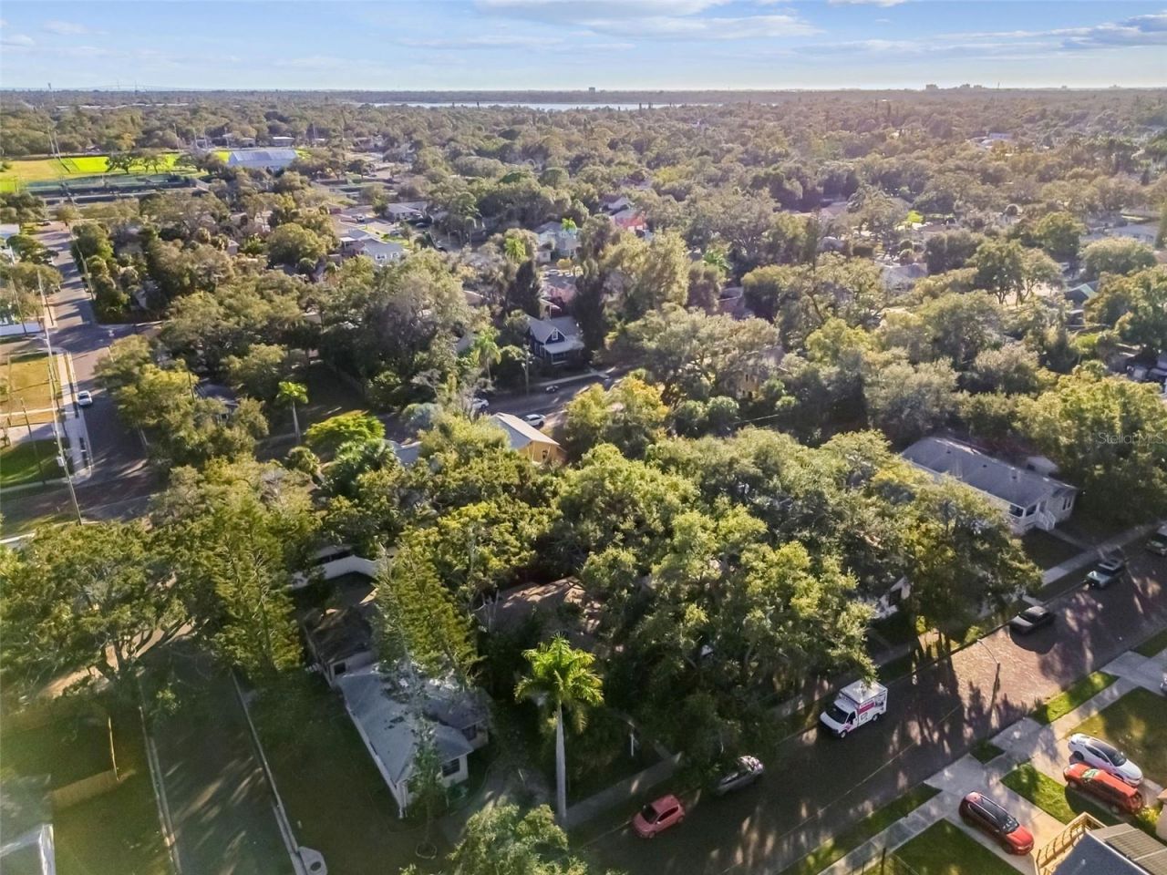 610 16th Avenue S, Saint Petersburg, FL 33701 Photo