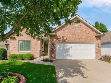 3224 S Cardinal Court, Blue Springs, MO 64015