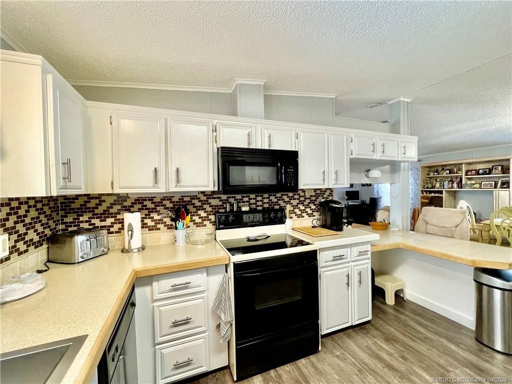 16345 SW Indianwood Circle, Indiantown, FL 34956 Photo