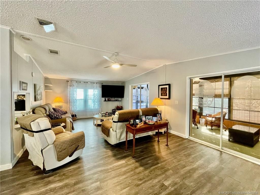 16345 SW Indianwood Circle, Indiantown, FL 34956 Photo