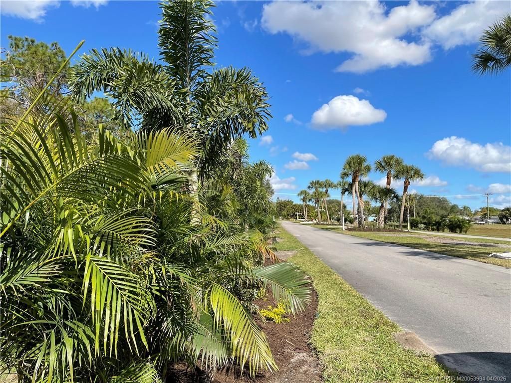 16345 SW Indianwood Circle, Indiantown, FL 34956 Photo