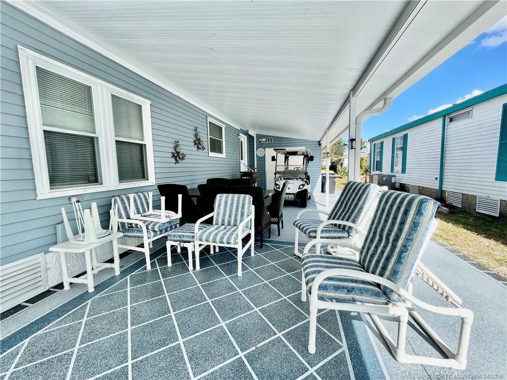 16345 SW Indianwood Circle, Indiantown, FL 34956 Photo