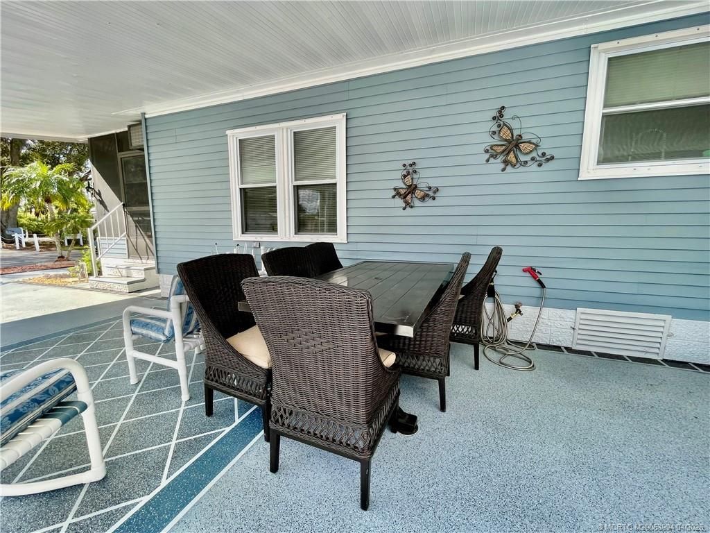 16345 SW Indianwood Circle, Indiantown, FL 34956 Photo