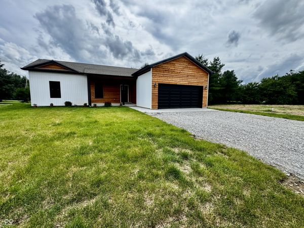 780 Northern Acres Drive, Ladoga, IN 47954