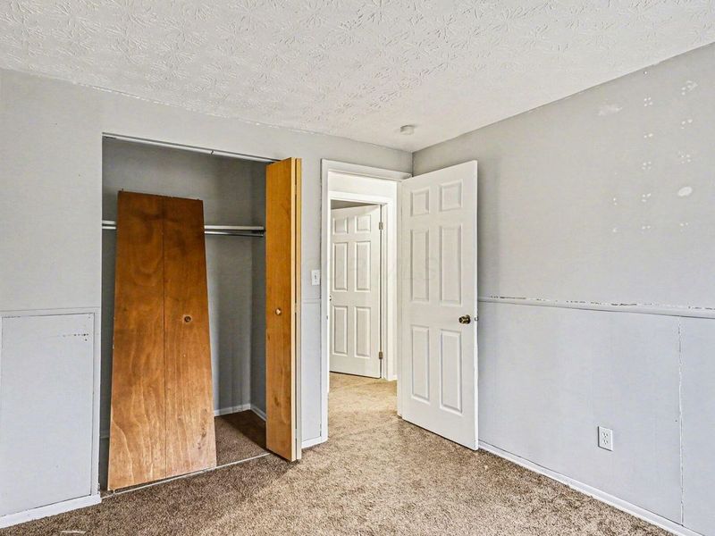 5290 Quincy Drive, Columbus, OH 43232 Photo 23