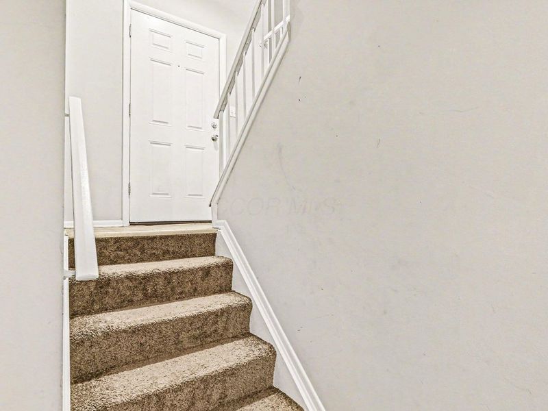 5290 Quincy Drive, Columbus, OH 43232 Photo 25