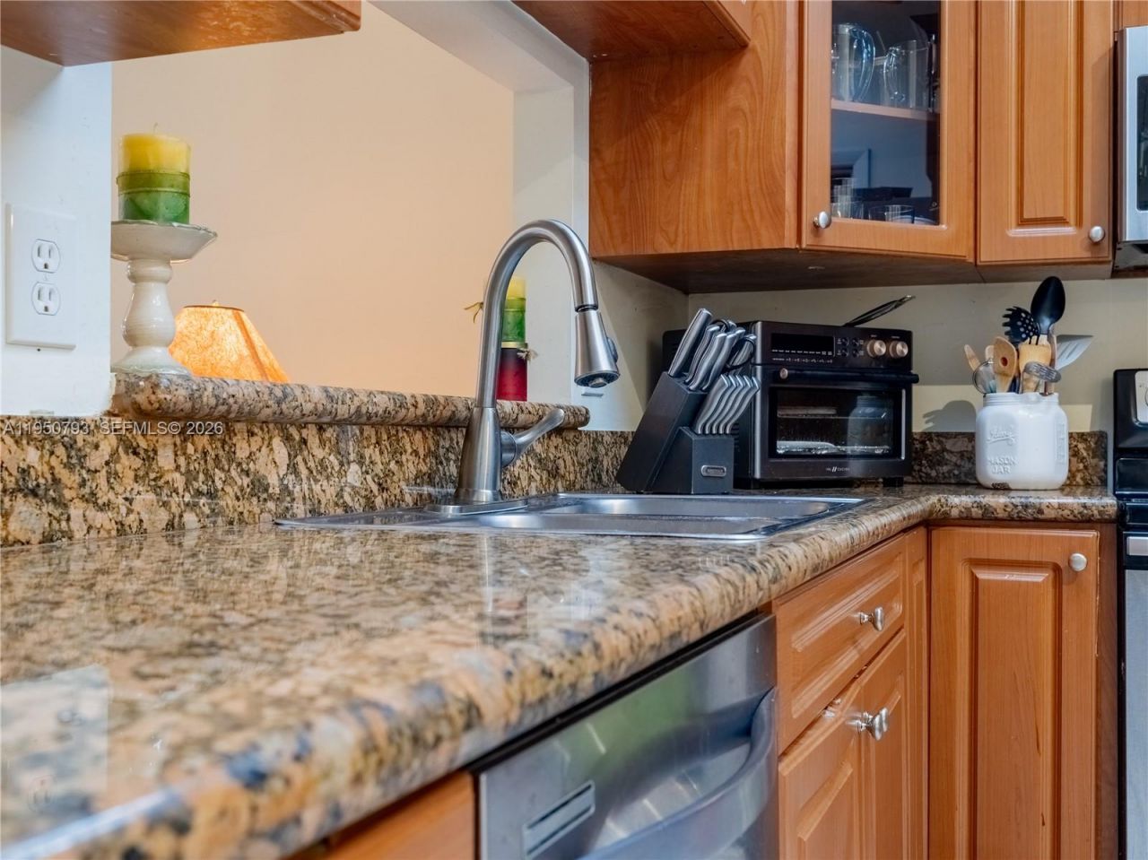 206 SW 159th Way, Sunrise, FL 33326 Photo