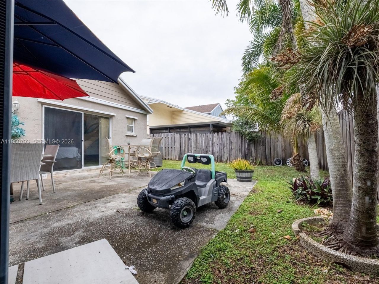 206 SW 159th Way, Sunrise, FL 33326 Photo