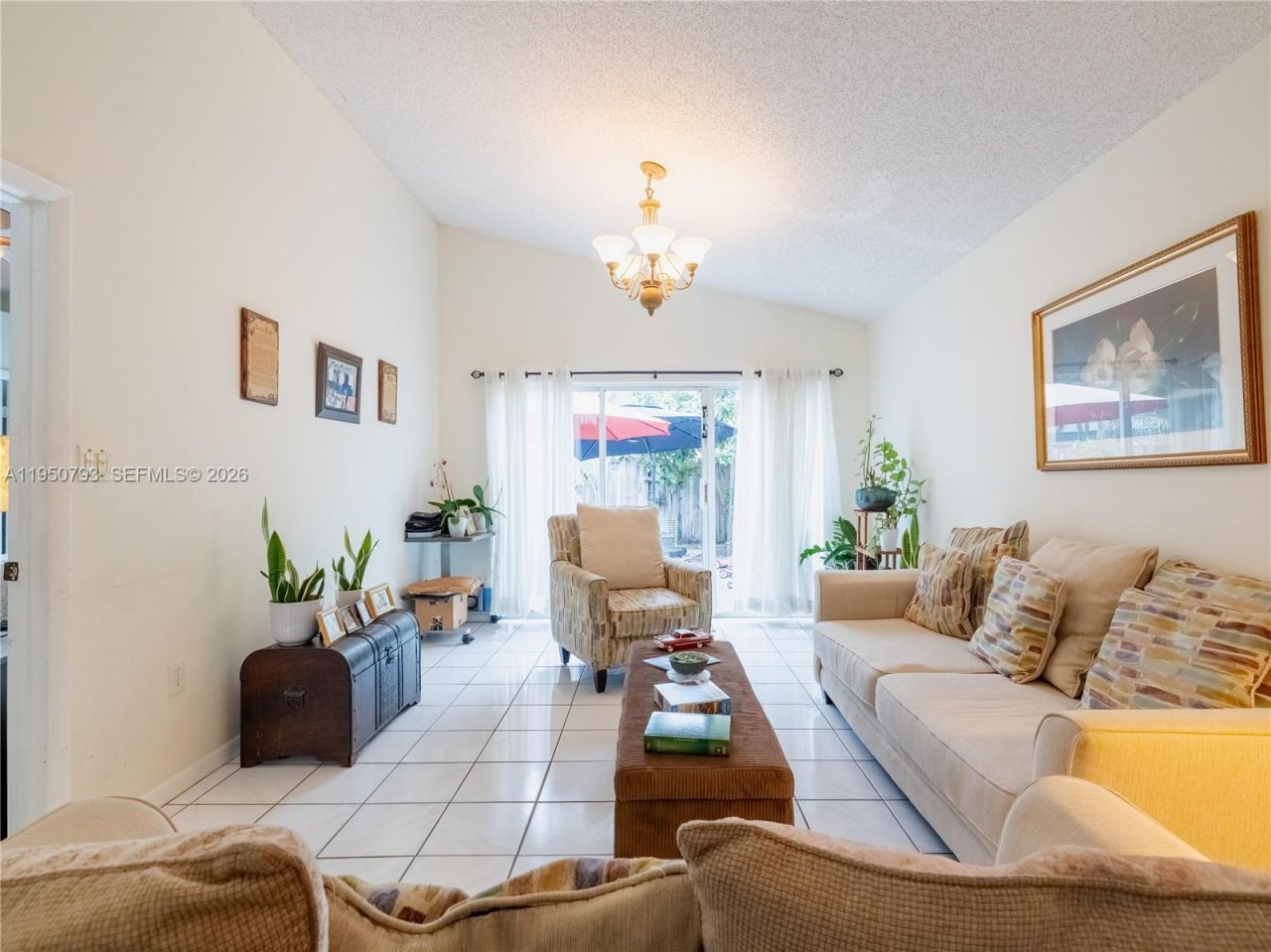 206 SW 159th Way, Sunrise, FL 33326 Photo