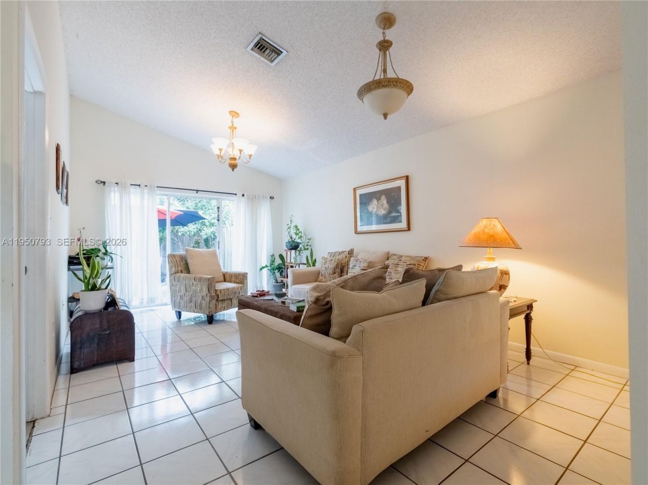 206 SW 159th Way, Sunrise, FL 33326 Photo