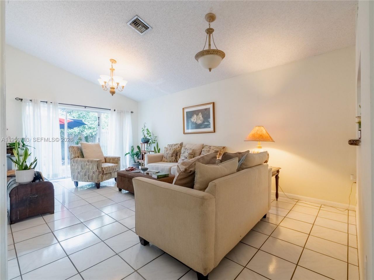206 SW 159th Way , Sunrise, FL 33326 Photo