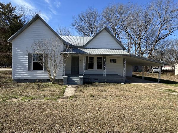 506 Main St., Houlka, MS 38850