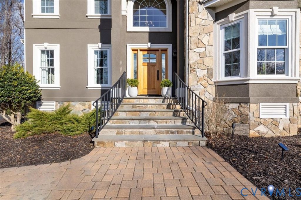 1614 Olde Links Drive Powhatan, VA 23139