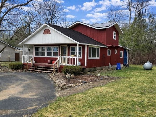 24689 Westview Dr, Union City, PA 16438