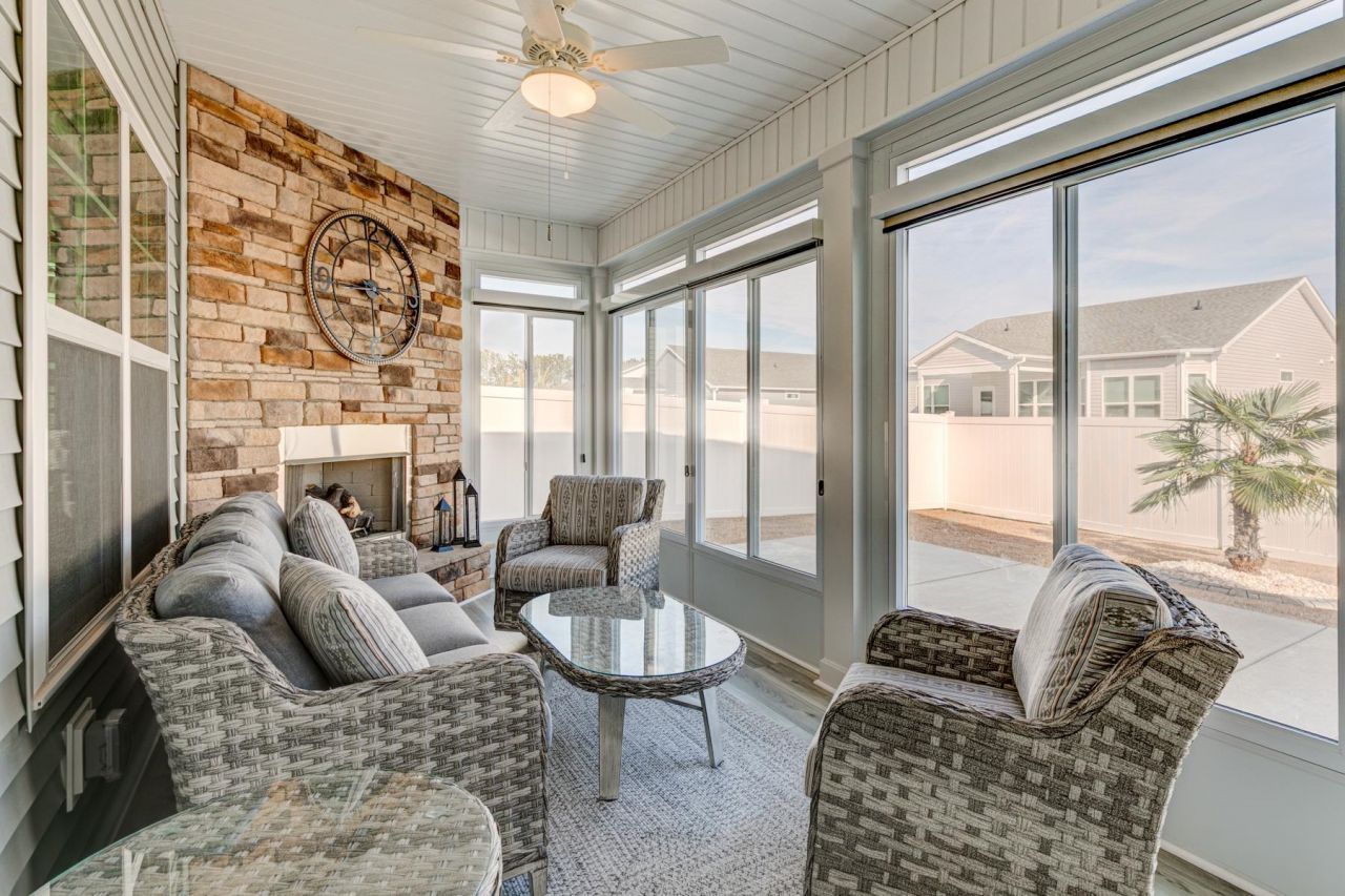 417 Heathside St. Photo 35