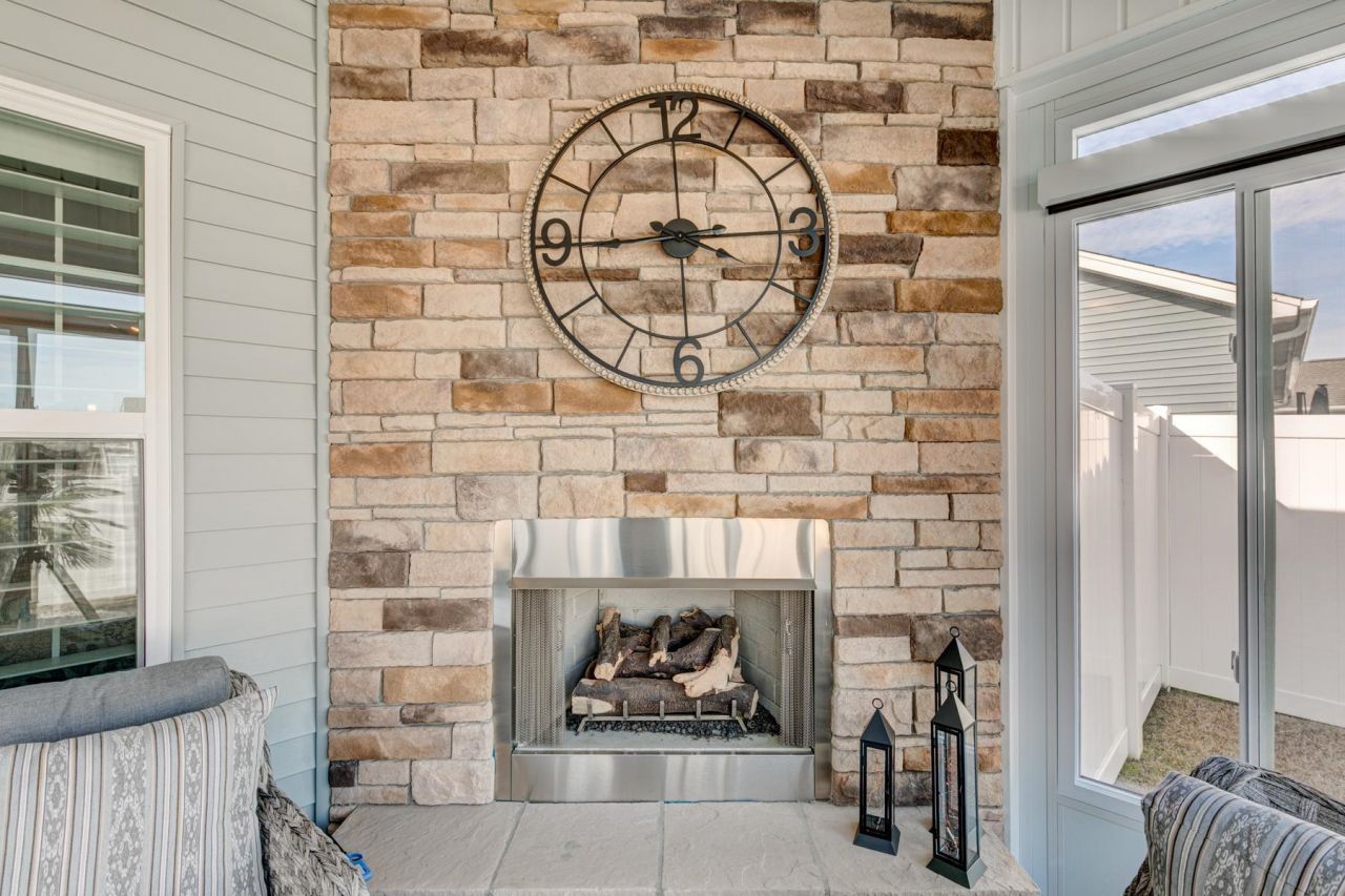 417 Heathside St. Photo 38