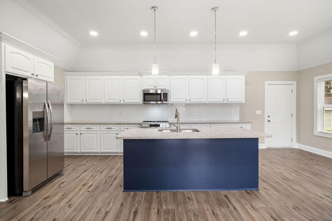 1425 Sunset Street Photo 14