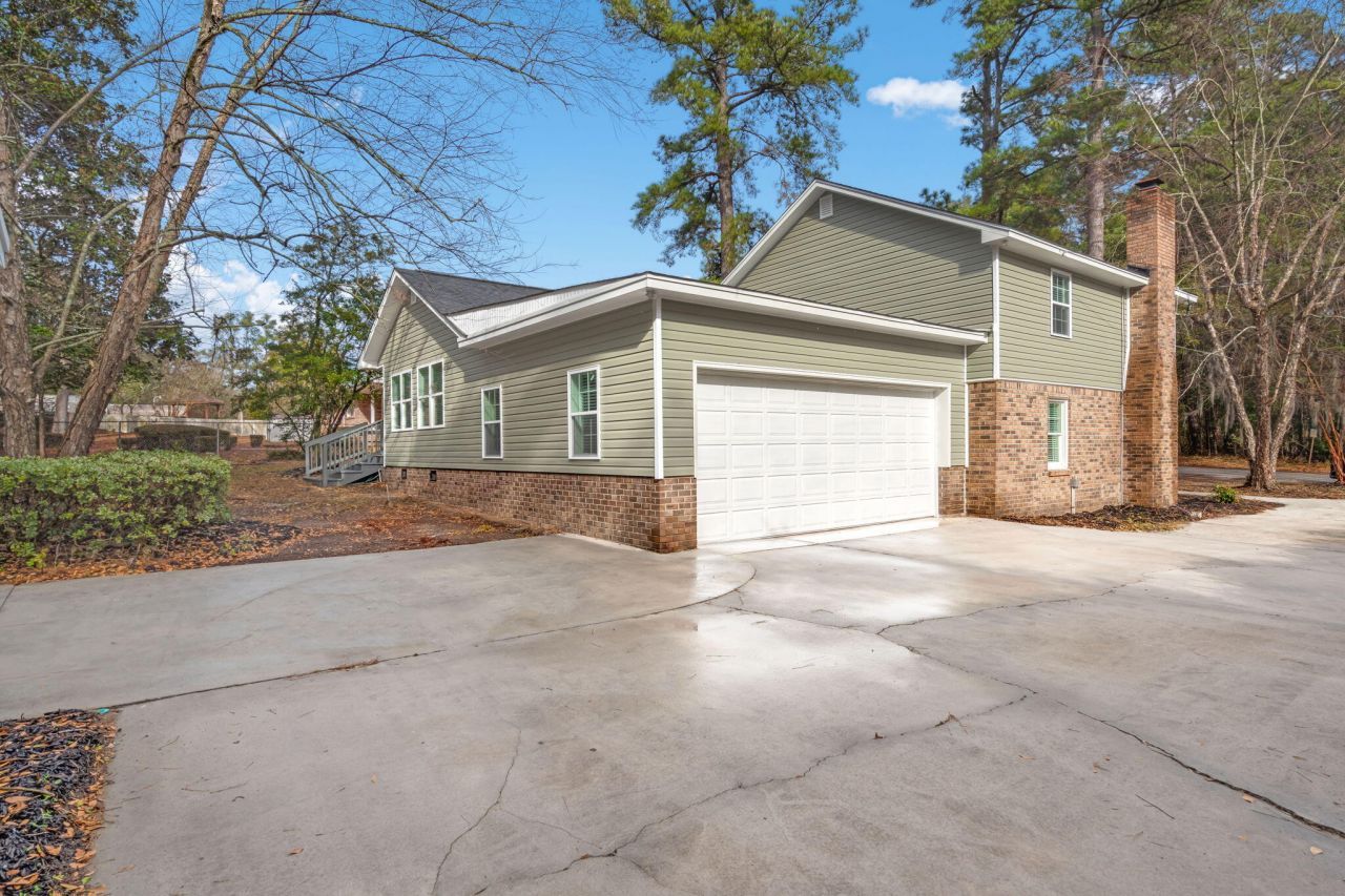 1425 Sunset Street Photo 37