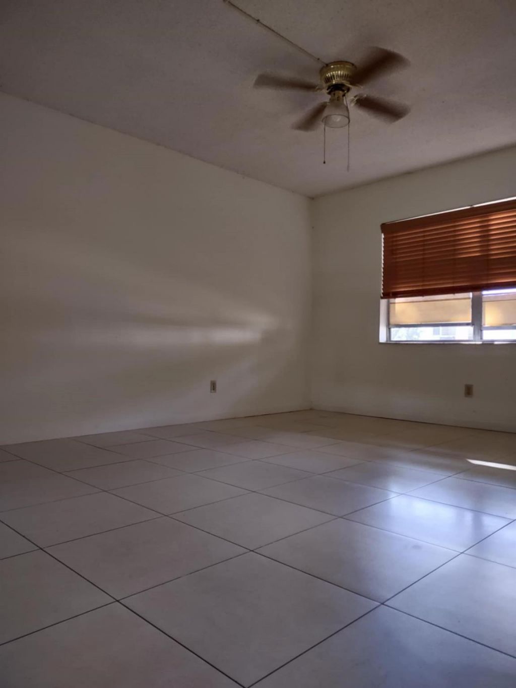 480 N Laurel Drive, Unit 3, Margate, FL 33063 Photo