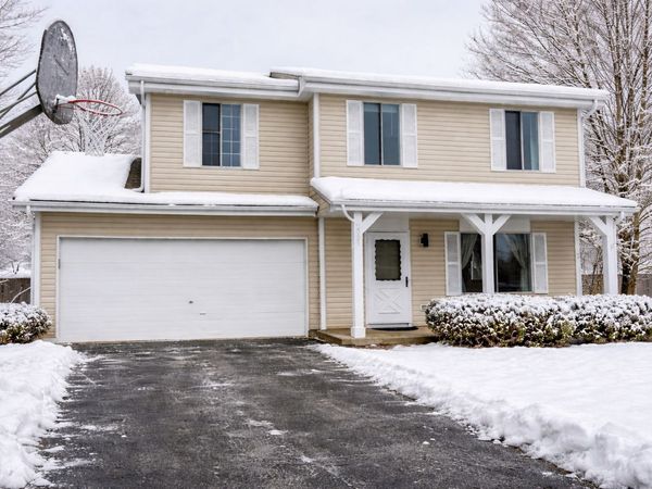 2231 Wentworth Court, Naperville, IL 60565