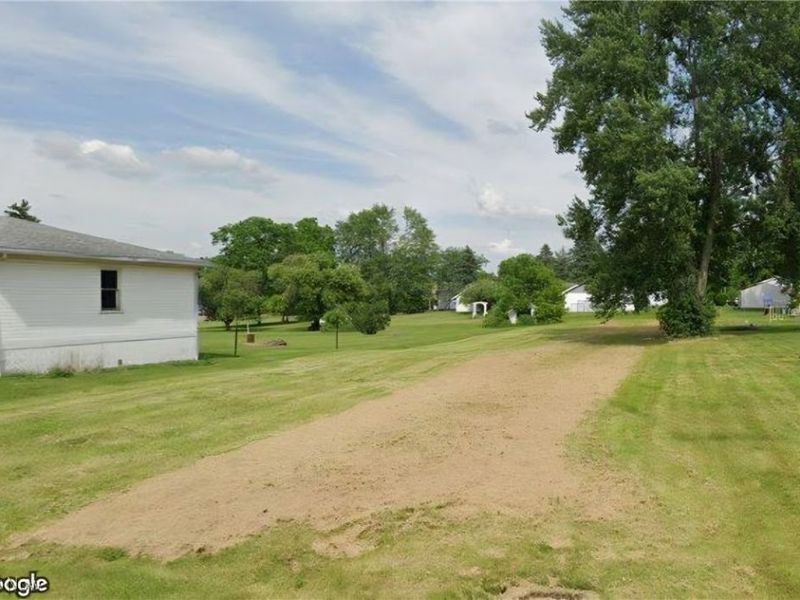 572 Bendle Avenue, Shelby, OH 44875 Photo 1