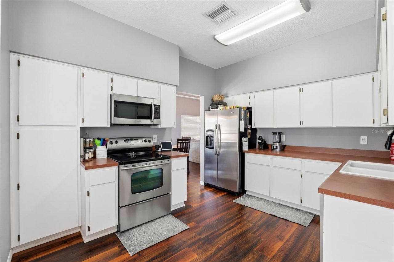 11235 Clayridge Drive, Tampa, FL 33635 Photo