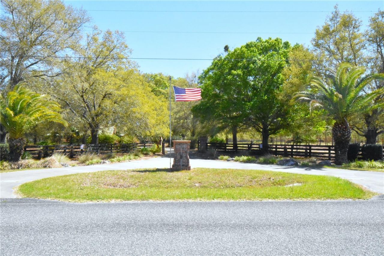 272 NE County Road 337, Trenton, FL 32693 Photo