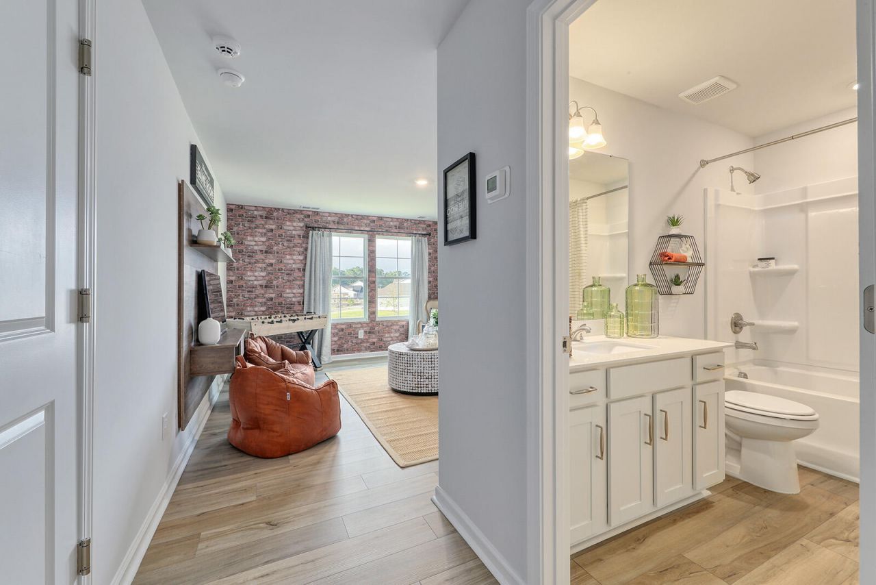 141 Casein Street Photo 18