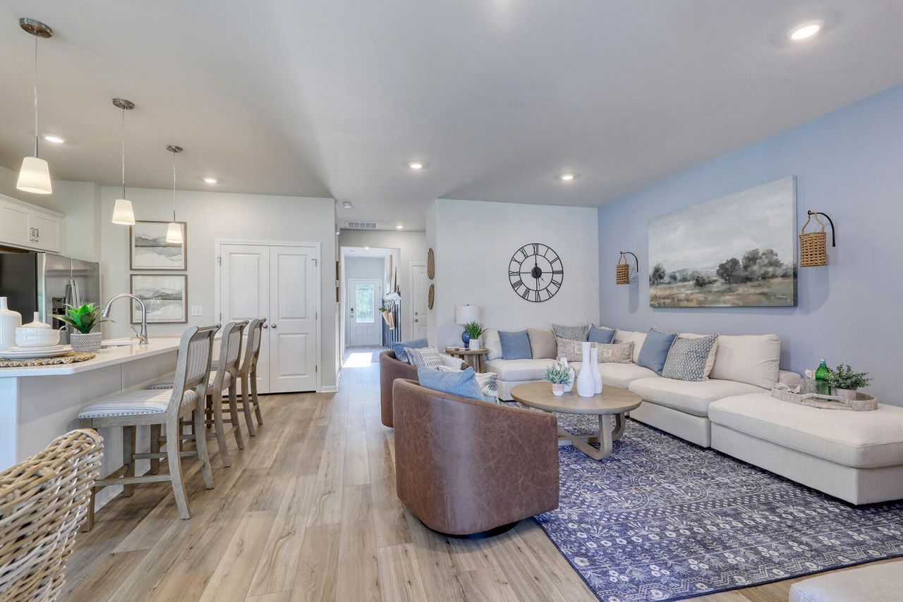 141 Casein Street Photo 3