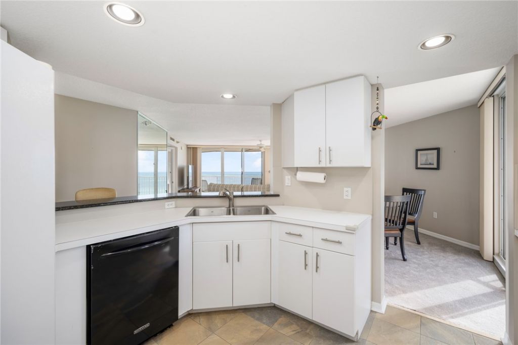5051 N Highway A1a, Unit 12-1, Fort Pierce, FL 34949 Photo