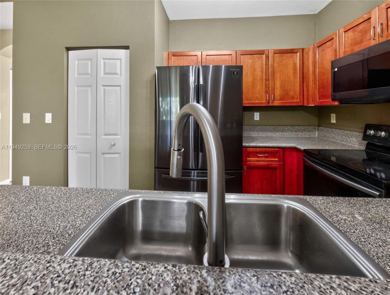 14053 SW 49th St, Unit 7, Miramar, FL 33027 Photo