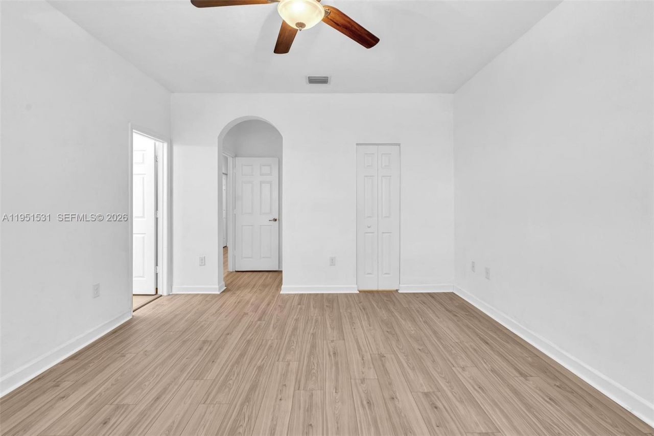 17161 SW 96th St , Miami, FL 33196 Photo