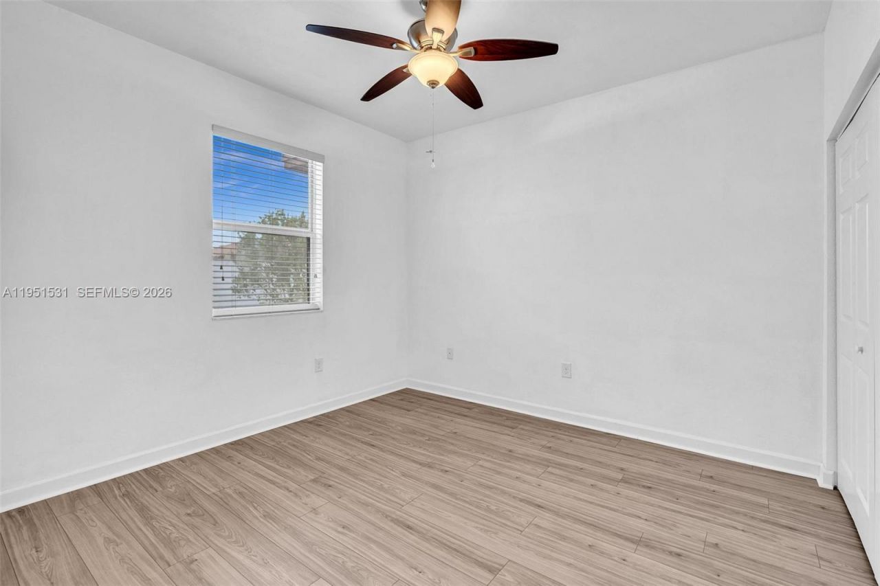 17161 SW 96th St , Miami, FL 33196 Photo