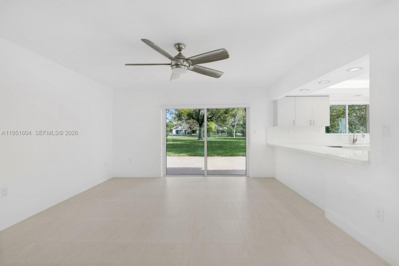 2045 SW 125th Ct , Unit 2045, Miami, FL 33175 Photo