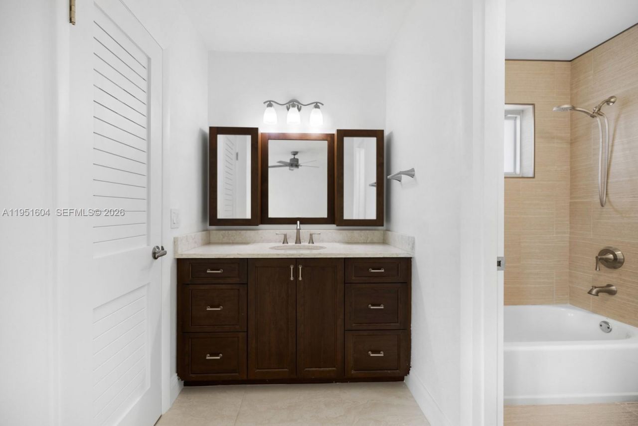 2045 SW 125th Ct , Unit 2045, Miami, FL 33175 Photo