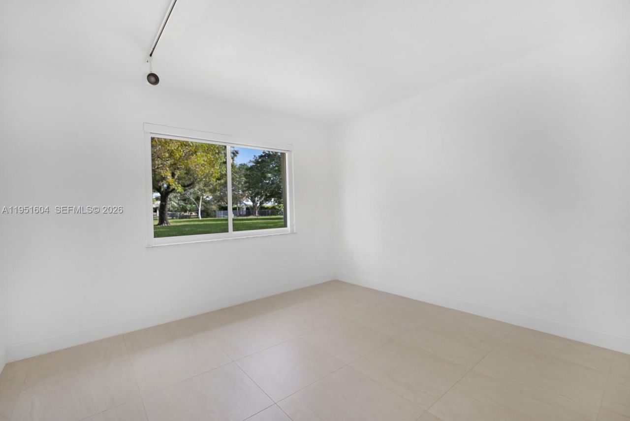 2045 SW 125th Ct , Unit 2045, Miami, FL 33175 Photo