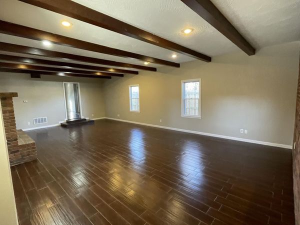 2455 N Boonville Avenue, Springfield, MO 65803