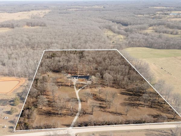10662 County Road 8470, West Plains, MO 65775