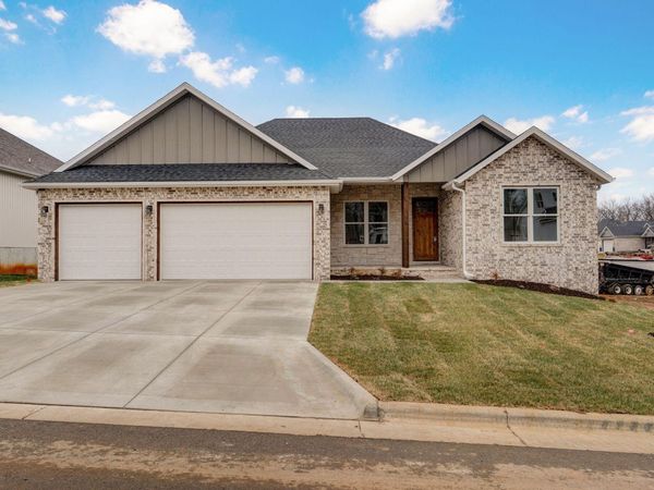 2929 W Marty Street, Springfield, MO 65810