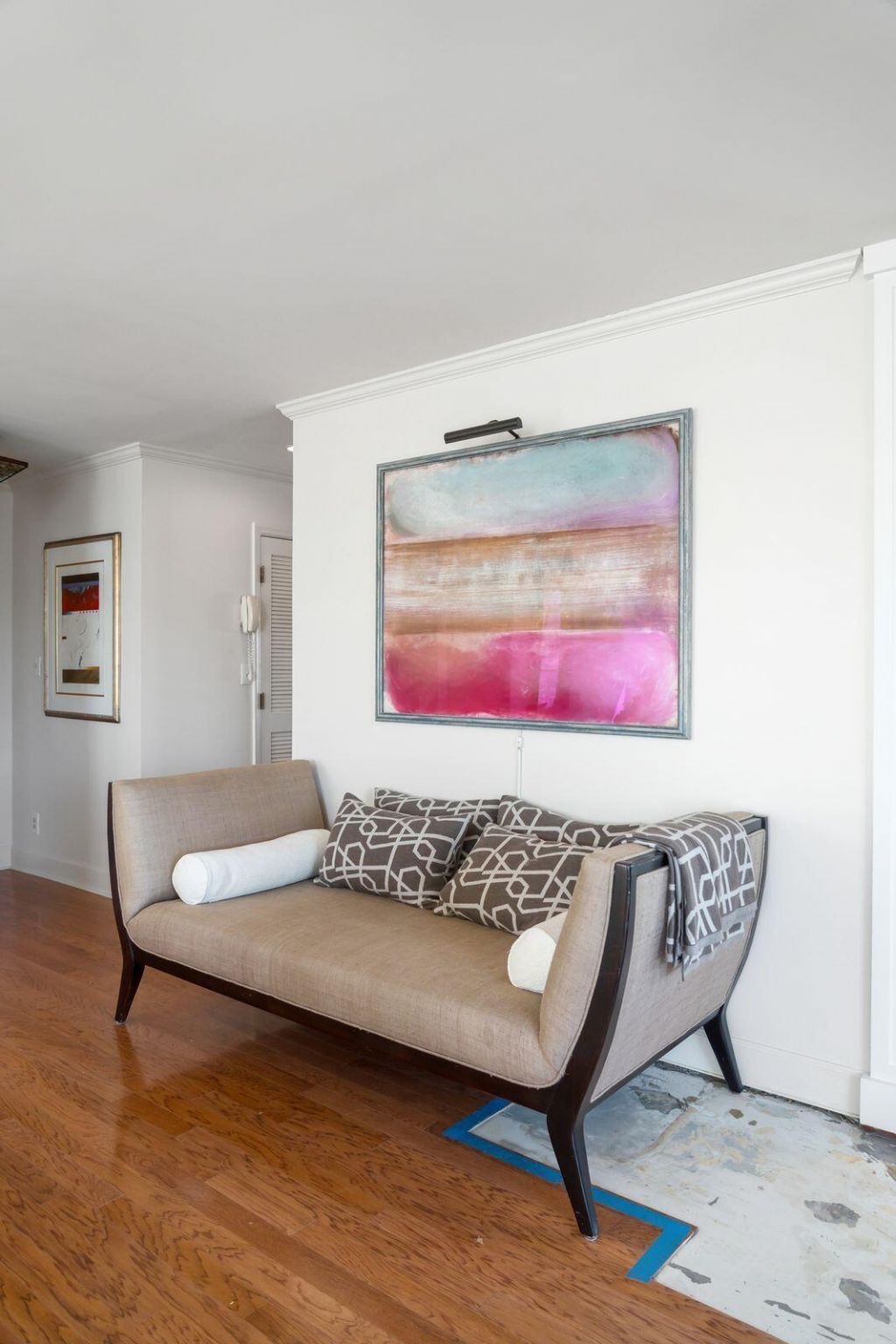 1 King Street Photo 12