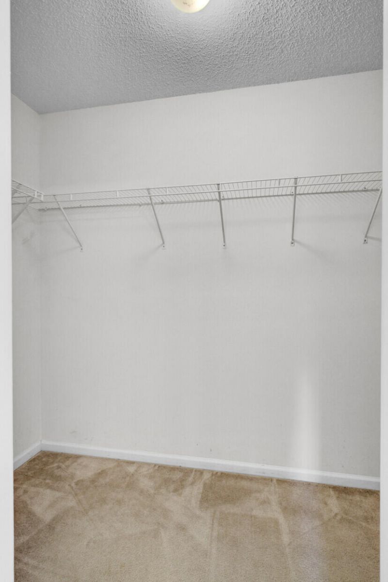 103 Dundalk Court Photo 25