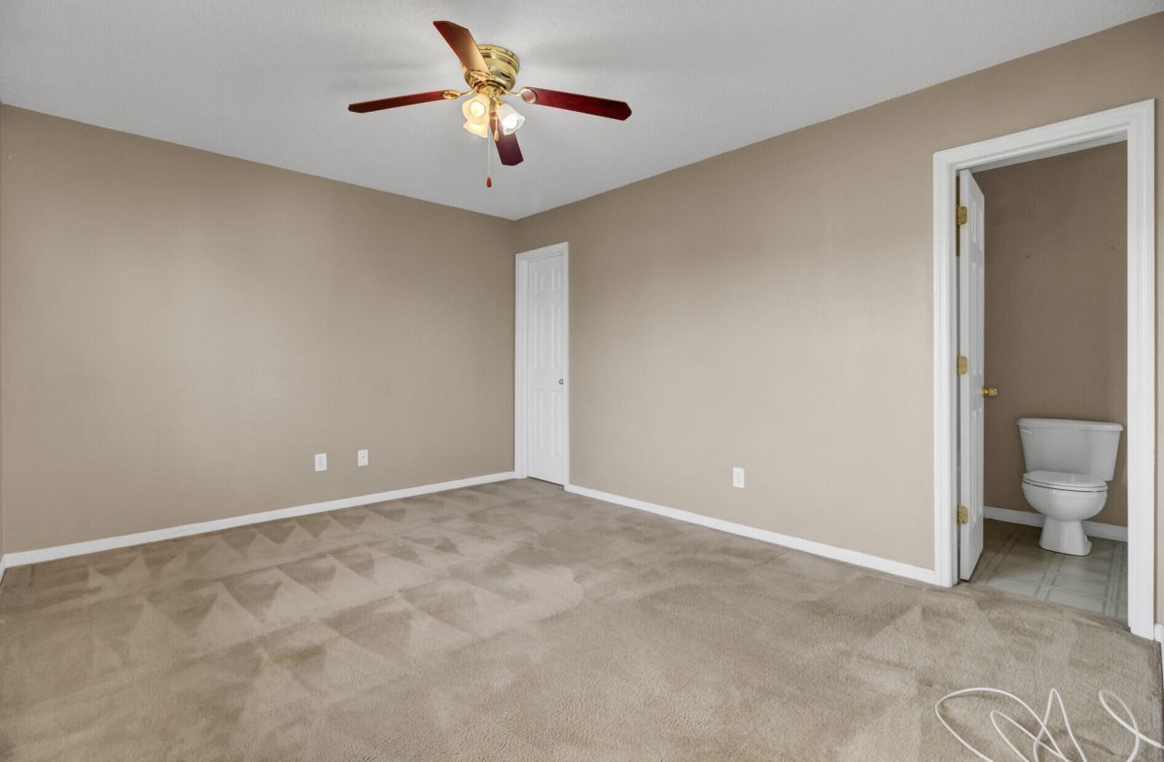 103 Dundalk Court Photo 28