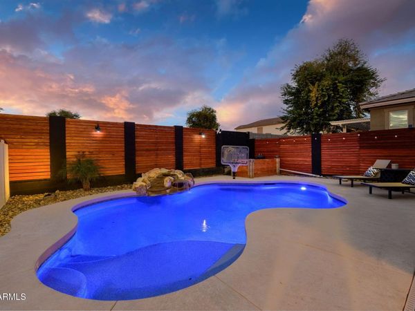 12248 W COUNTRY CLUB Court, Sun City, AZ 85373