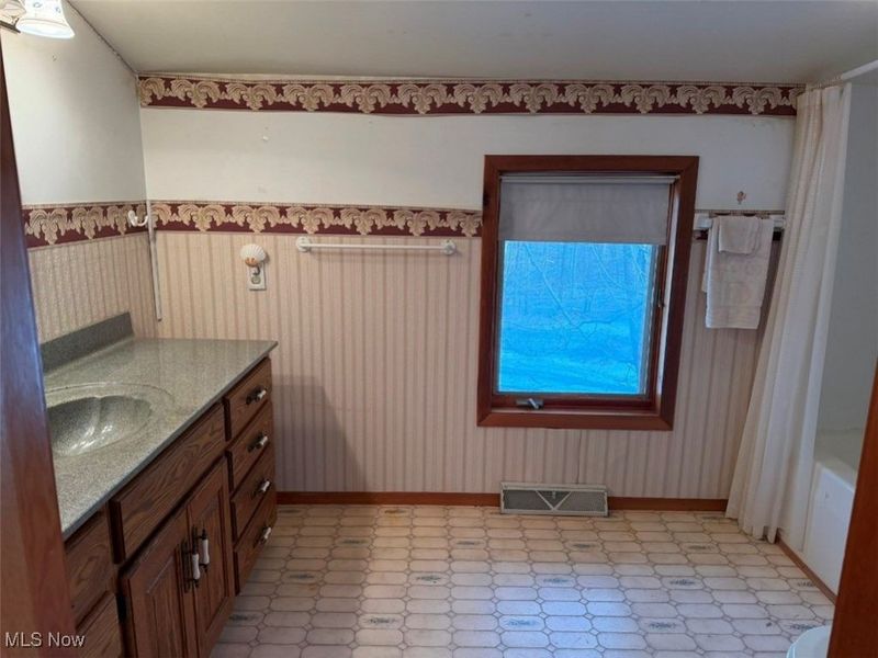 6810 S Elyria Road, Shreve, OH 44676 Photo 28