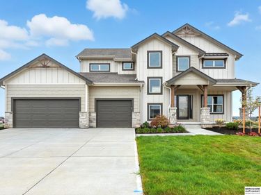 10422 Sherman Street, Papillion, NE 68046